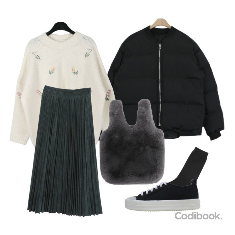 daily monday Floral needlepoint knit,AIN muji long socks,about moon 루나 숏패딩 (3 color) [주문폭주]등을 매치한 코디