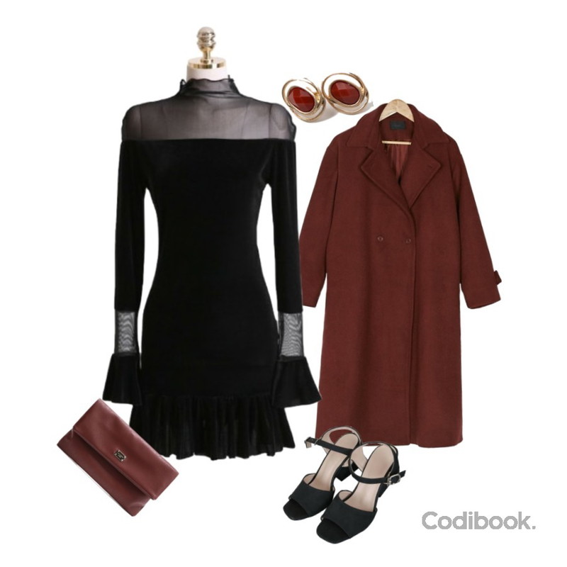 LOVELY SHOES 폴드 클러치백,BANHARU like over fit long coat,CHLO.D.MANON 아찔해 망 오프숄 시스루 벨벳원피스등을 매치한 코디