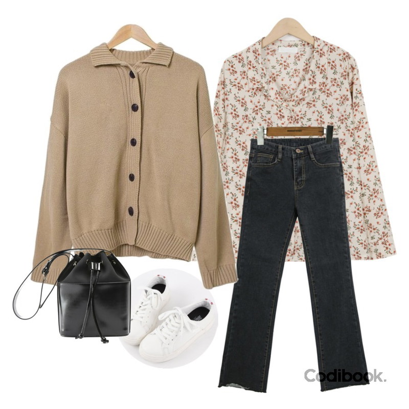 ABLY 산드로 슈즈,common unique [BOTTOM] NAPPING BOOTS CUT DENIM PANTS,From Beginning Smooth floret blouse_B (size : free)등을 매치한 코디
