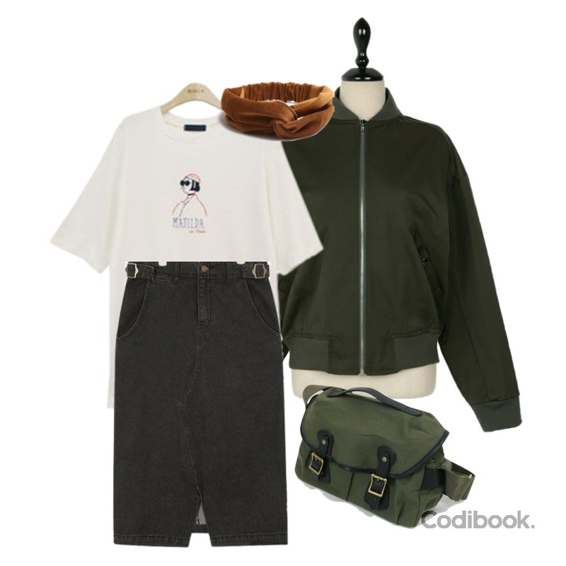 BLINGIT 마틸다박시반팔티,daily monday Mannish cotton casual bag,UPTOWN HOLIC 토리아 항공 jp (*4color)등을 매치한 코디
