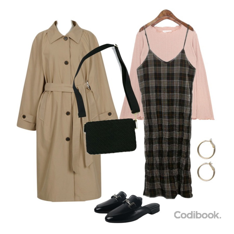 common unique [TOP] CREAMY RUFFLE EDGE T,From Beginning Made_outer-113_raglan single trench_B (size : free),ROCOSIX rum  check OPS (belt SET)등을 매치한 코디