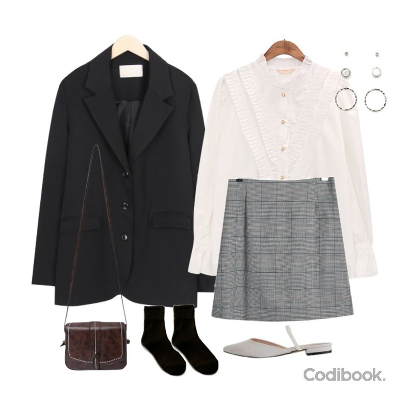 myblin 오버 심플 자켓,common unique [TOP] FRILL LACE HALF NECK PERL BLOUSE,AIN jewel pastel earring set등을 매치한 코디