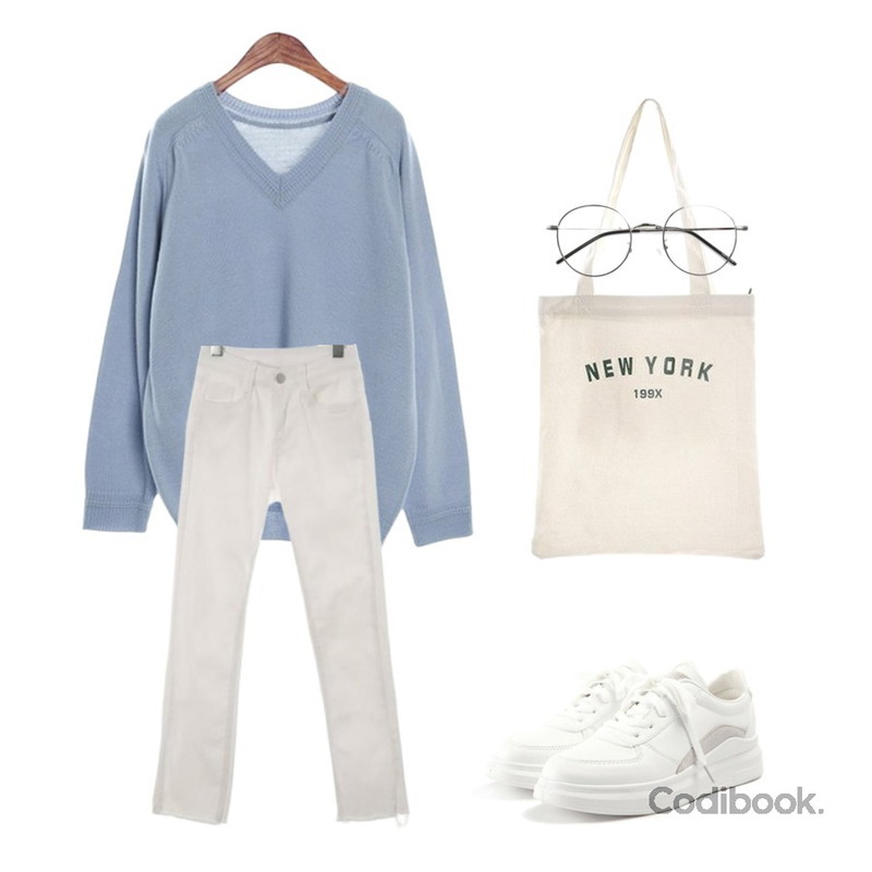 ROCOSIX banding cotton skinny pants,ROCOSIX addio V-neck KN,ROCOSIX 뉴욕 세트 에코백등을 매치한 코디