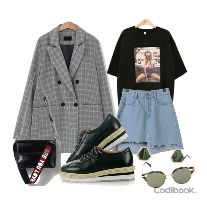 LOVELY SHOES 베스트 체크 자켓,BLINGIT 섹시걸전사티셔츠,OBBANG STYLE 크릿 언발란스 청 스커트등을 매치한 코디