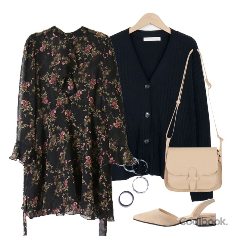 LOVELY SHOES 실로트 밴딩 슬링백 플랫슈즈 3cm,From Beginning Need v-neck golgi cardigan_S (size : free),SOMEDAYS 플로럴 시스루 꽃원피스(미니)등을 매치한 코디