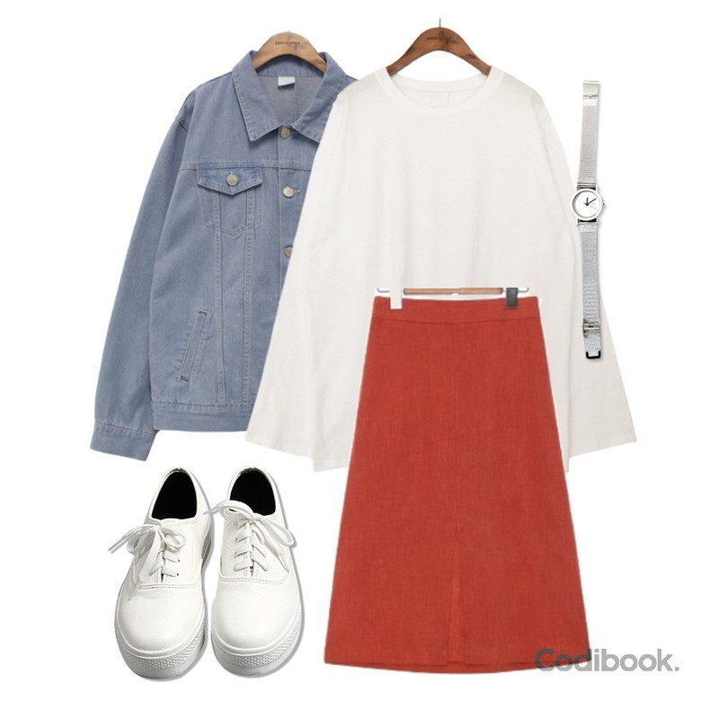 common unique [SHOES] SKIN SHOES,common unique [OUTER] VINTAGE COTTON DENIM JACKET,common unique [TOP] 8 COLOR BOY FIT T등을 매치한 코디