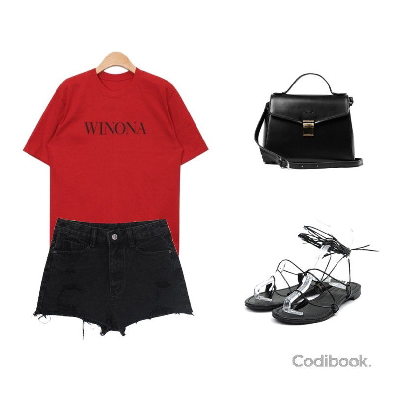AIN gladiator strap sandal (230-250),AIN winona typo T (3 colors),VICTORIA GARCONNE 데미지 컷팅숏팬츠등을 매치한 코디