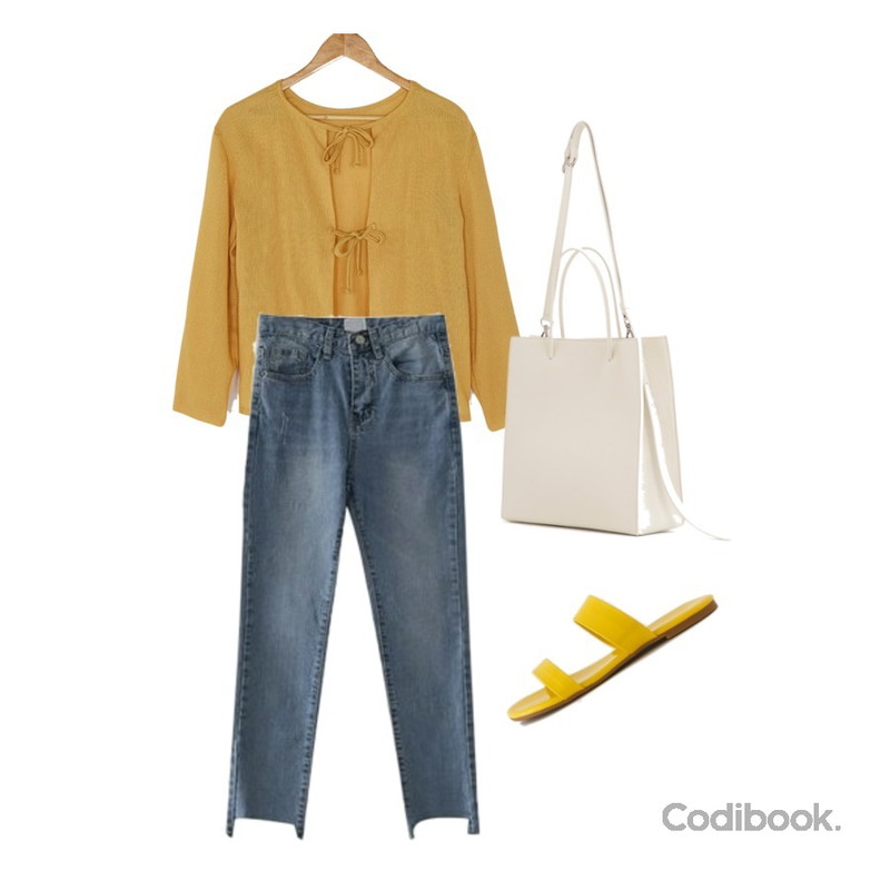 ENVYLOOK 빌런블루데님팬츠,From Beginning neater bag _ 18 B,BANHARU 2-way strap cardigan등을 매치한 코디