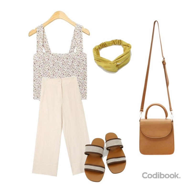 AIN vintage point sleeveless,AIN simple straight slacks,common unique [BAG] BREAD CLASSIC TOTE BAG등을 매치한 코디