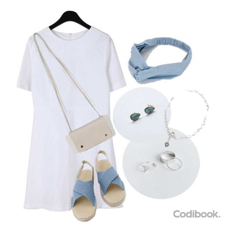 daily monday Marvel stone basic ring set,daily monday Sleek linen mini dress,daily monday Espadrille banding sandals등을 매치한 코디