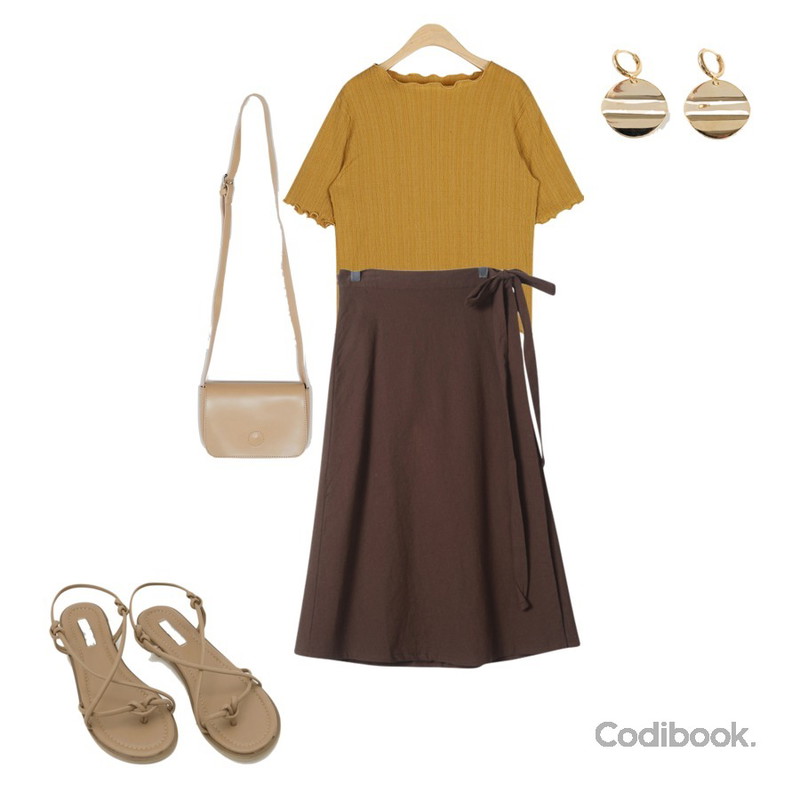 daily monday Knot through strap sandals,OBBANG STYLE 바니 체크 롱 스커트,AIN flare wave T등을 매치한 코디