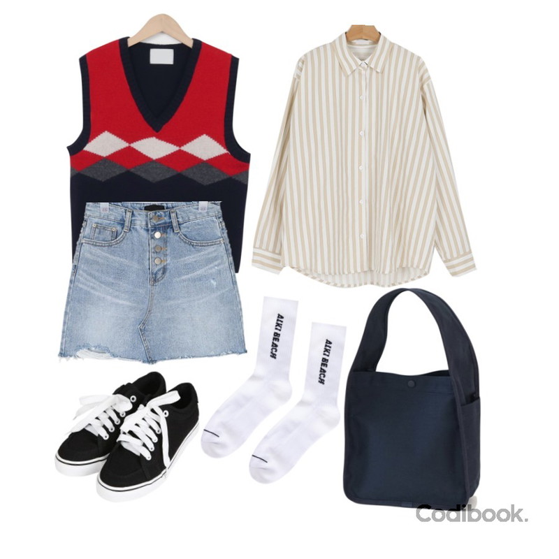 AIN button cutting mini skirt (s-xl),From Beginning Decalcomanie kint vest_H (size : free),somedayif tone stripe shirt (3colors)등을 매치한 코디