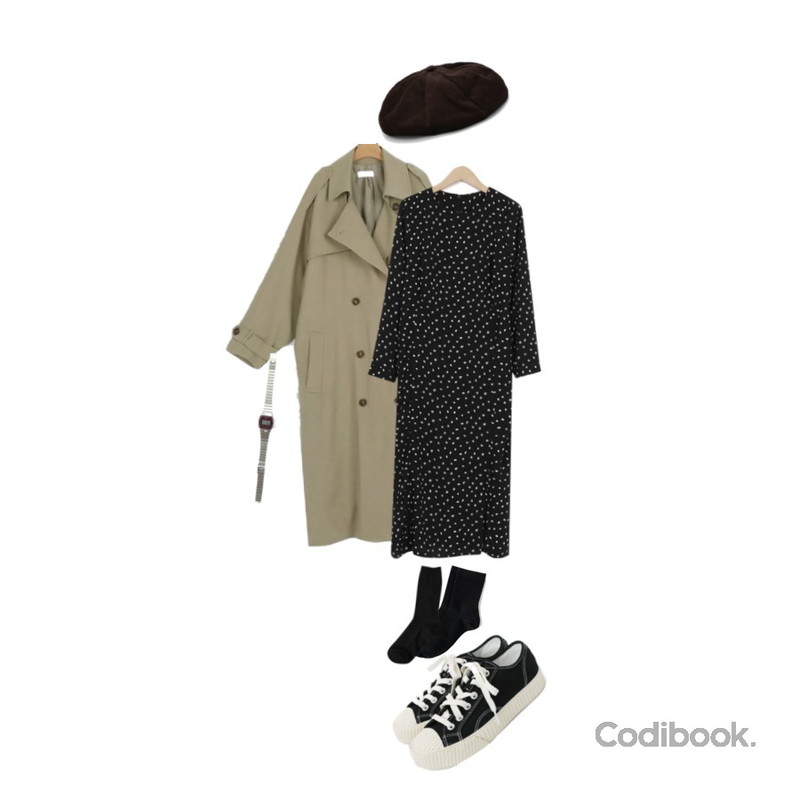 somedayif poly double maxi trench coat (2colors),BANHARU 9color daily socks,From Beginning Page dot round ops_M (size : free)등을 매치한 코디