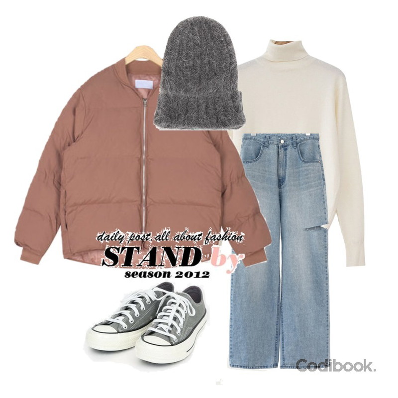 AIN coloring canvas sneakers (225-250),AFTERMONDAY side cut-off denim pants (foggy blue),Zemma World Bottle-터틀니트(소프트울50%)등을 매치한 코디