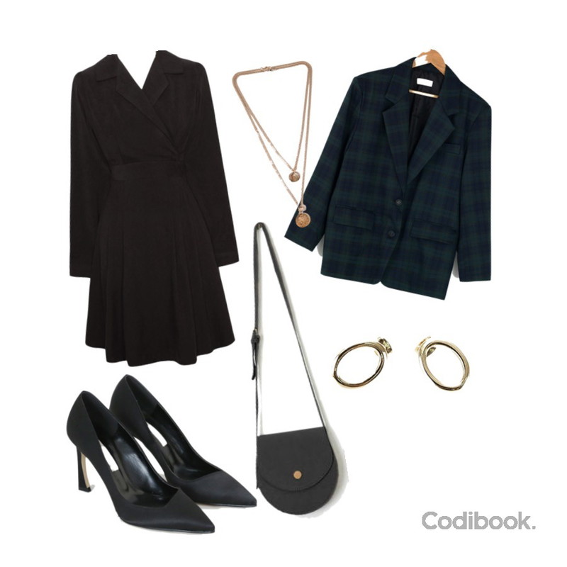 BANHARU wide shoulder check jacket,AFTERMONDAY silky sensual high heels(4colors),common unique TERRY COLLAR STRAP SUEDE MINI OPS등을 매치한 코디