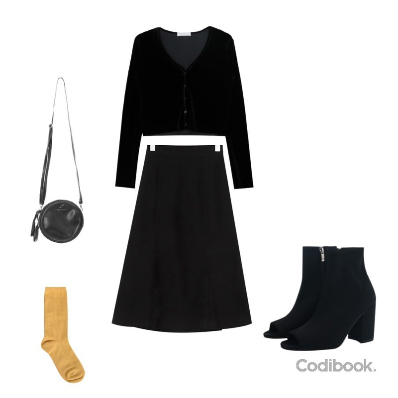 MIXXMIX 벨벳 브이넥 크롭 가디건,BULLANG GIRL 데일리무지양말,From Beginning Peach golgi flare skirt_K (size : free)등을 매치한 코디