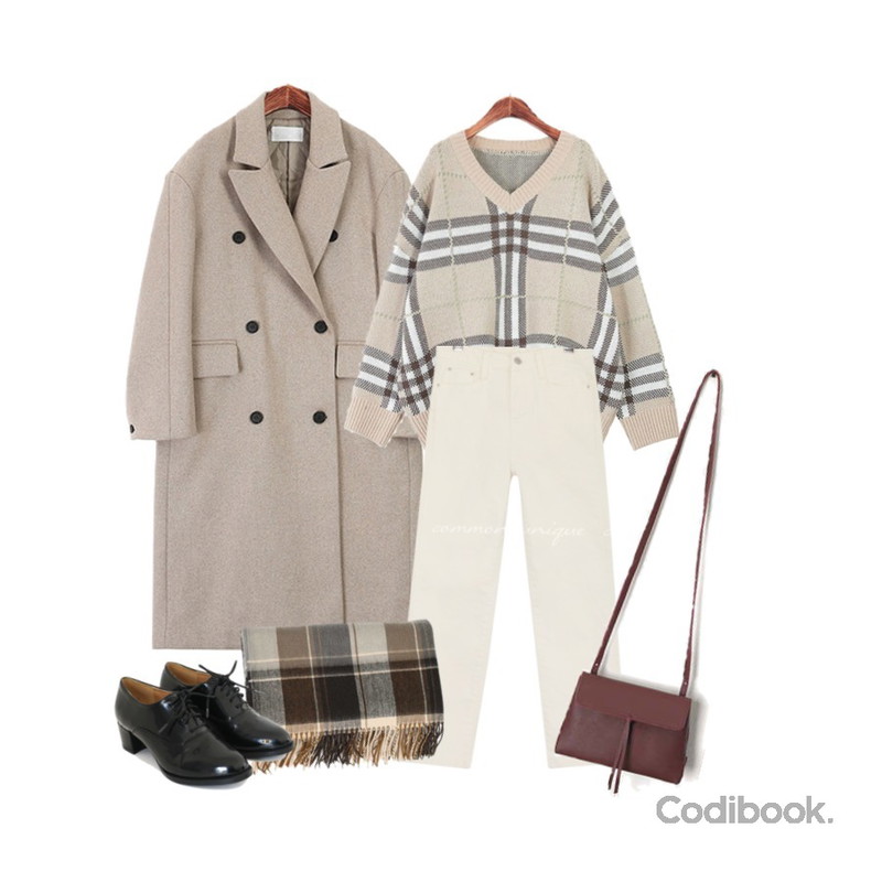 ROCOSIX 르렝 체크 니트,ROCOSIX 브레드 울 누빔 코트,common unique DUTCH STRAIGHT COTTON PANTS등을 매치한 코디