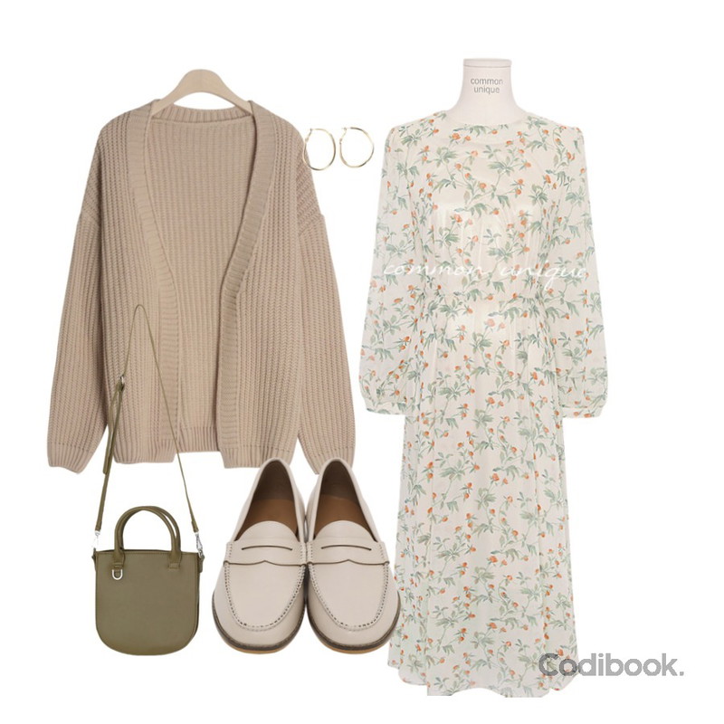 common unique MERRY FLORAL PINTUCK LONG OPS,GIRLS RULE 노버튼 루즈핏 가디건 (cd184),From Beginning Vintage stitch line loafer_K (size : 225,230,235,240,245,250)등을 매치한 코디