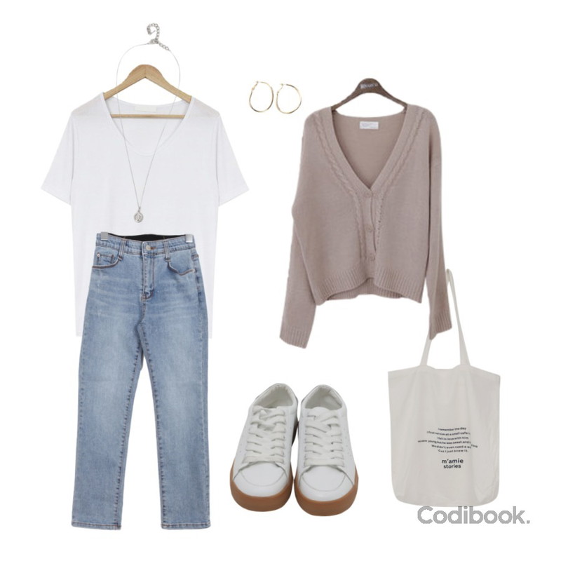 From Beginning Light lettering eco bag_H (size : one)[02월 25일 입고 후 순차적배송],acomma 엔리 모달 반팔 - t (4COLOR),binary01 케이블 메이 브이넥가디건등을 매치한 코디
