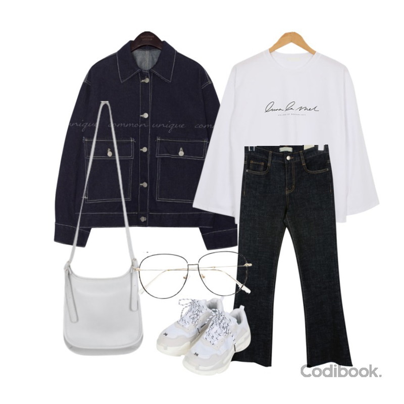 daily monday Boots cut raw denim,common unique STITCH WIDE POCKET DENIM JACKET,AWAB 미에르라운드티셔츠등을 매치한 코디