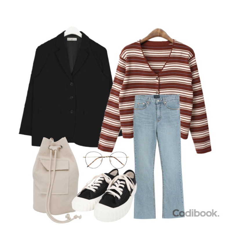 TODAY ME 프렌 데님 팬츠,AIN FRESH A simply mannish jacket,BACHO 여성 단가라 브이넥가디건등을 매치한 코디