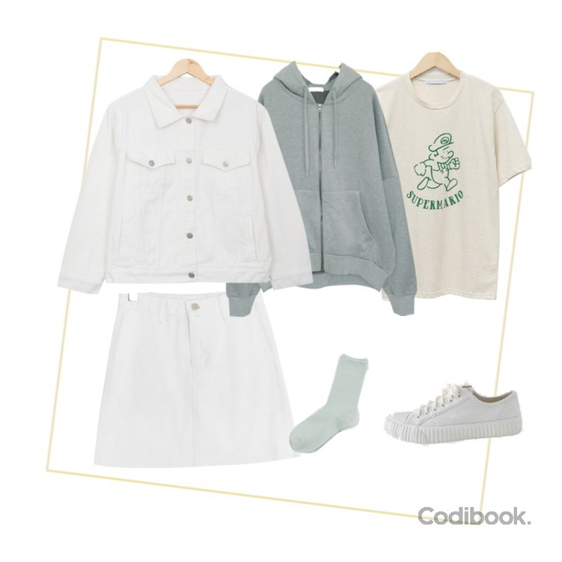 Untitled,From Beginning Mascot warm T_S (size : free),common unique HUNNY A LINE COTTON MINI SKIRT등을 매치한 코디