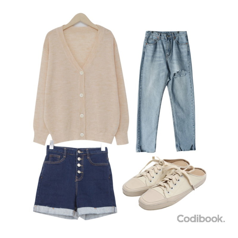 From Beginning Powder light loose cardigan_K (size : free),BULLANG GIRL 치트단추숏P,GIRLS RULE 사각 뒷 절개 데님 팬츠 (pt2084)등을 매치한 코디
