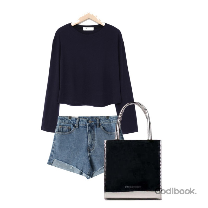 NEW NEED NOW 샤이닝 밀리 미니백(3color),From Beginning Made_top-208_soft crop T_C (size : free),GIRLS RULE 니드 언발란스 데님 숏팬츠 (pt2170)등을 매치한 코디