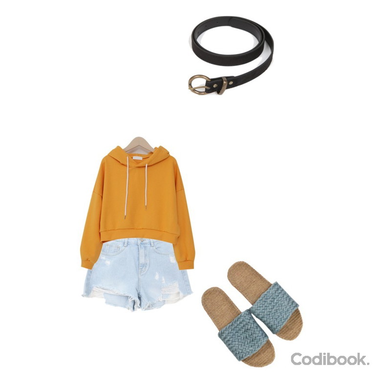 MOMORIT 컬러 비치 슬리퍼 2color,From Beginning Soft casual crop hood_K (size : free),BULLANG GIRL 청량워싱숏P등을 매치한 코디