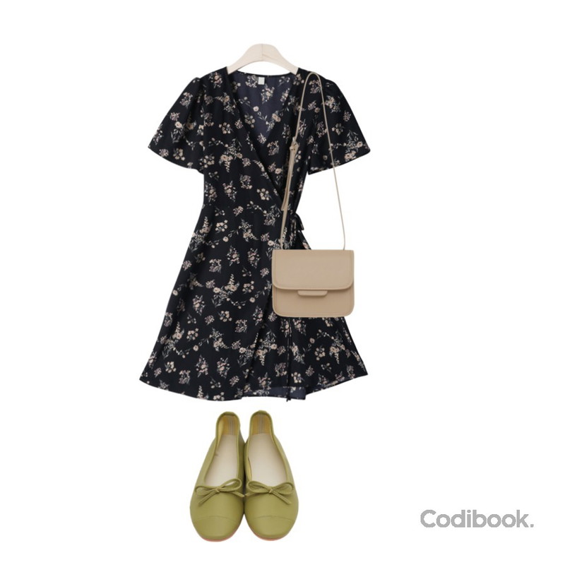 From Beginning Mild simple mood bag_K (size : one),From Beginning Stitch ribbon flat shoes_M (size : 230,235,240,245,250),GIRLS RULE 하쿠나 플라워 브이넥 원피스 (ops1184)등을 매치한 코디