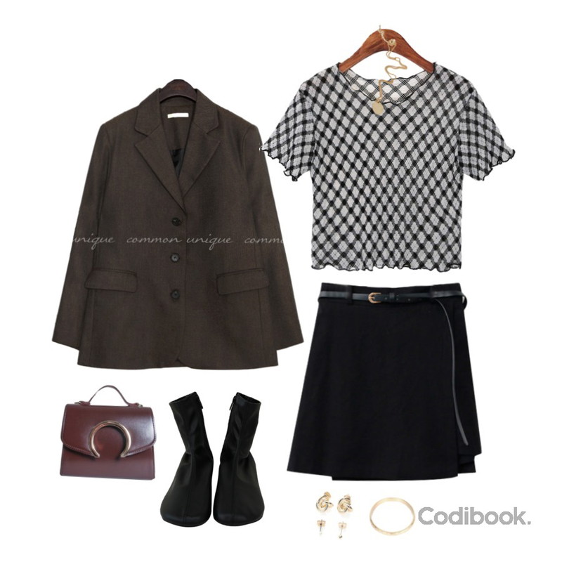 ENVYLOOK 벨티치마바지,ROCOSIX 플라워 시스루 티셔츠,common unique PLACE BOKASHI SINGLE JACKET등을 매치한 코디