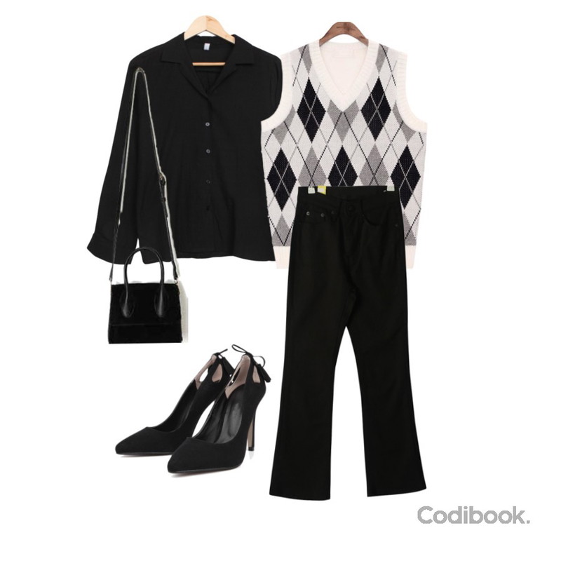 common unique [OUTER] POSH ARGYLE V NECK VEST,GIRLS RULE 퍼비 부츠컷 데님 팬츠 (pt2182),BULLANG GIRL 허니무지긴팔NB등을 매치한 코디