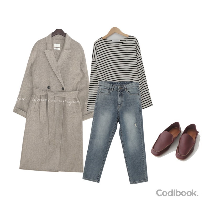 AWAB (예쁘진)초크스트레이트팬츠,AFTERMONDAY comfortable folded loafer (6colors),From Beginning Scent warm stripe T_C (size : free)등을 매치한 코디