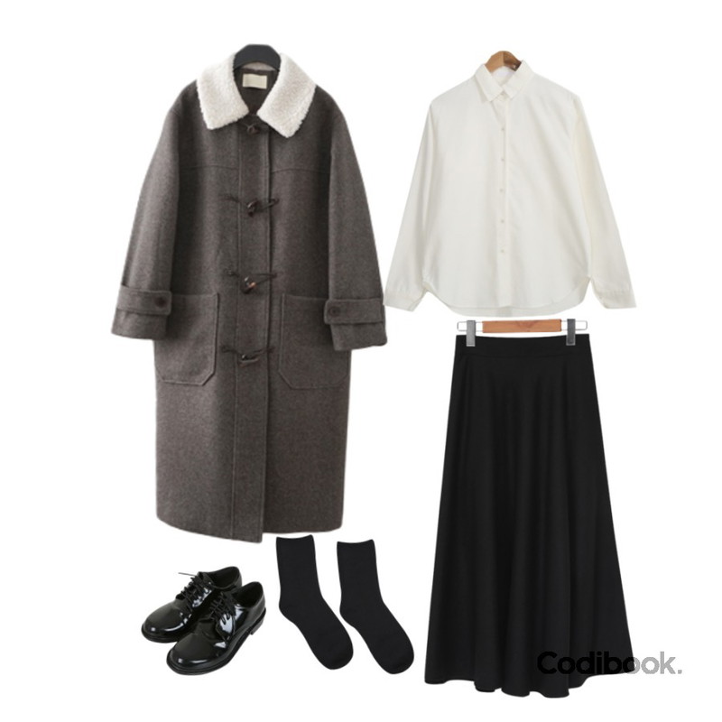 Zemma World Derby-로퍼,AFTERMONDAY dumble detail duffel coat (2colors),WHOSGIRL 따뜻한 코알라 양말 (8 colors)등을 매치한 코디