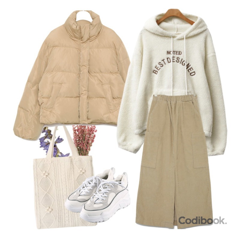 AIN girlish knit bag (4 colors),MOREDAY 볼드 어글리 슈즈 (2colors),ENVYLOOK 베스트자수양털후드등을 매치한 코디
