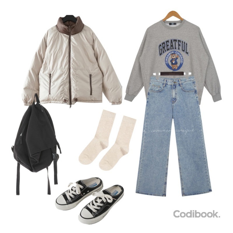 AFTERMONDAY simple mule sneakers (2colors),ROCOSIX 멘들 사선 지퍼 백 팩,AFTERMONDAY over-fit daily padding jumper (2colors)등을 매치한 코디