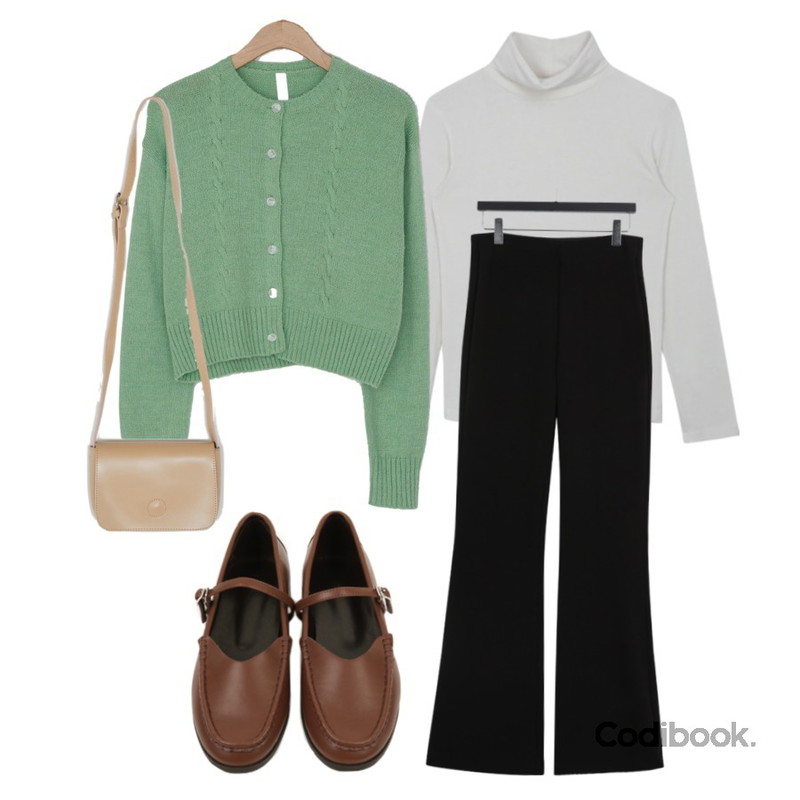 BANHARU stitch rounding square bag,peachpicnic 스트랩 빈티지 로퍼,MIXXMIX 베이직 기모 폴라 티셔츠등을 매치한 코디