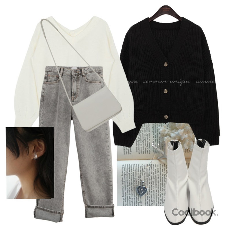 AFTERMONDAY formica hole earcuff (2colors),lavenir (silver925) angel heart pendent necklace,From Beginning Ride low heel ankle boots_C (size : 225,230,235,240,245,250)등을 매치한 코디