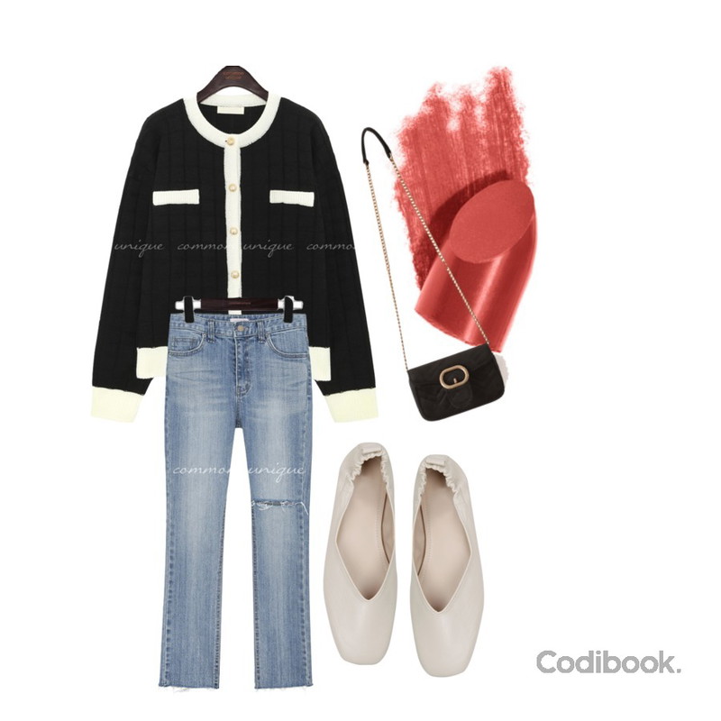 common unique OVER GOLD CHAIN VELVET MINI BAG,WHOSGIRL 최상의 착화감!! 주름플랫 (후기:25개),common unique SWIDY WOOL COLORING KNIT CARDIGAN등을 매치한 코디