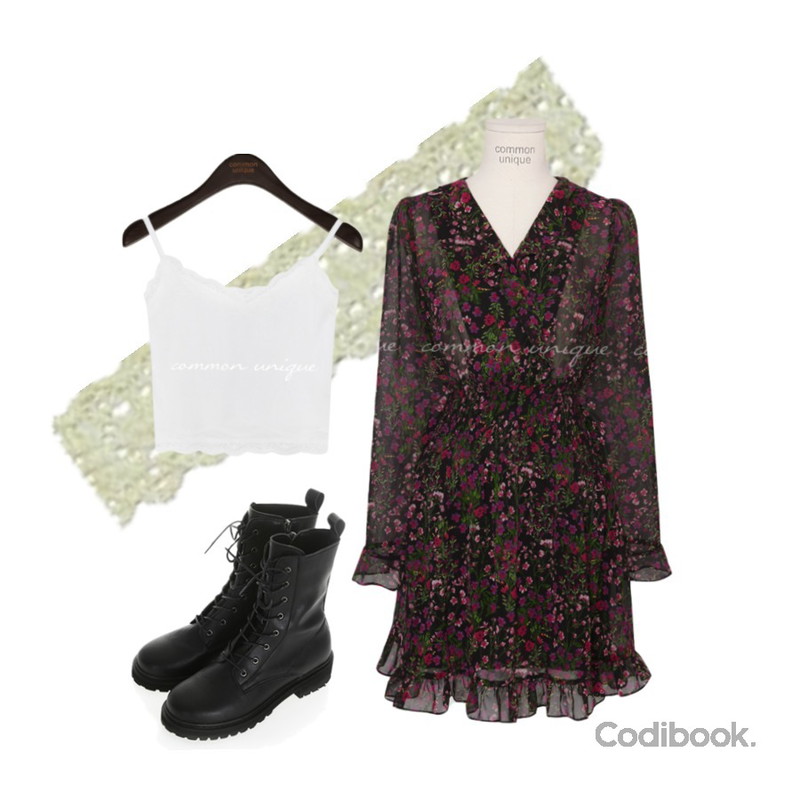 common unique REDO FLORAL SMOKE BANDING MINI OPS,ROCOSIX 세몬 스트랩 워커,common unique LACE CROP SLEEVELESS등을 매치한 코디