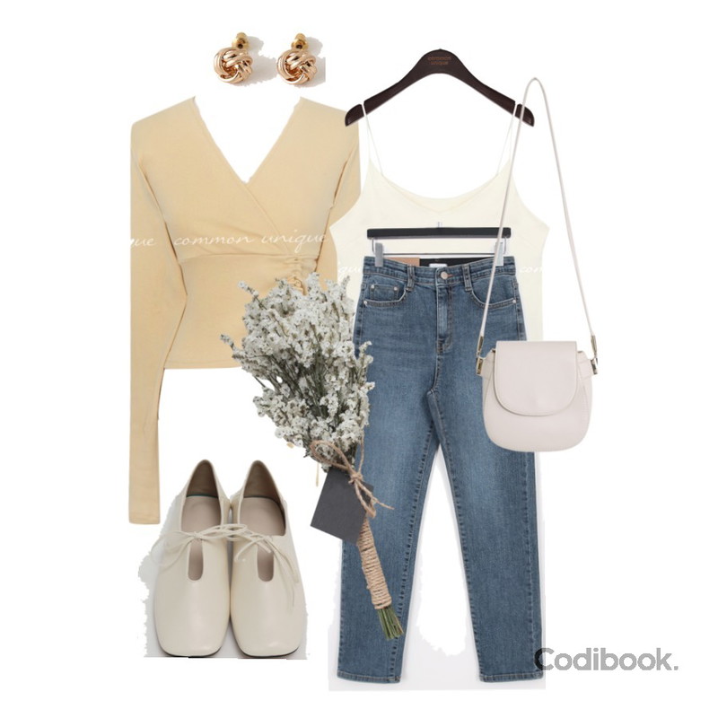 From Beginning Ribbon string flat shoes_C (size : 230,235,240,245,250),From Beginning Bold coil earring_C (size : one),common unique JEINA STRING WRAP COTTON T등을 매치한 코디