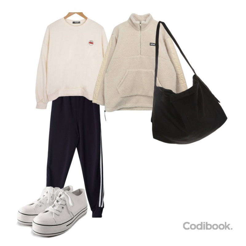 ROCOSIX daily platform sneakers,MIXXMIX HIDE Half Zipup Fleece Jacket,GIRLS RULE 초콜렛 set 트레이닝 팬츠 (ops1165)등을 매치한 코디