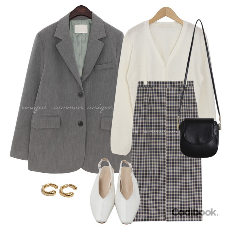 From Beginning Connect vintage earring_C (size : one),common unique GENUS STANDARD SINGLE JACKET,From Beginning Buckle stiletto sling back_C (size : 230,235,240,245,250)등을 매치한 코디
