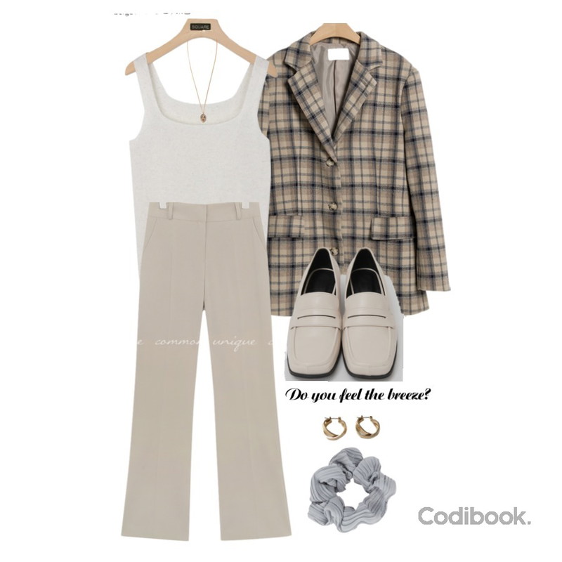 biznshoe Gold pendant necklace,lavenir space earring,From Beginning Broad square toe loafer_C (size : 225,230,235,240,245,250)등을 매치한 코디