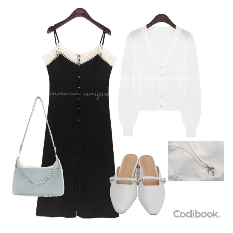 From Beginning Frame mary-jane mule_H (size : 230,235,240,245,250),MOMORIT 빈티지 하트 necklace,common unique LIA SILKY BUTTON LACE BUSTIER OPS등을 매치한 코디