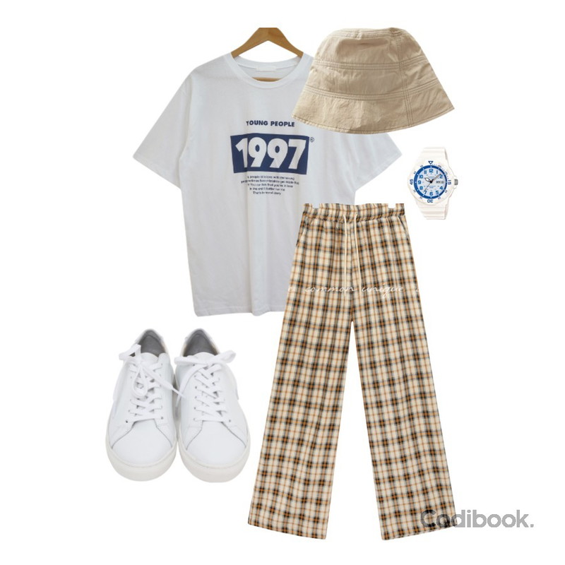 MIXXMIX MRW-200HC,From Beginning Win real cowskin sneakers_H (size : 225,230,235,240,245,250),BITDA 바스티 hat (4color)등을 매치한 코디