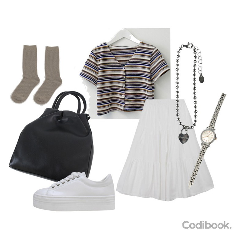 LOVELY SHOES 헤나스 통굽 스니커즈 4cm,ENVYLOOK 큐빅메탈와치,From Beginning Golgi color long socks_J (size : one)등을 매치한 코디