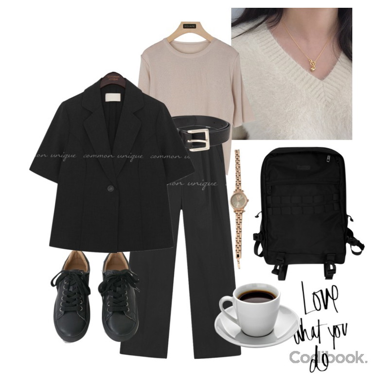 ENVYLOOK 큐빅메탈와치,AFTERMONDAY tidy color leather sneakers (5colors),lavenir (made lavenir) morelove necklace등을 매치한 코디