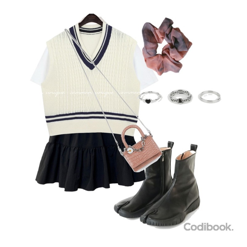 AFTERMONDAY undark mood ankle boots,common unique TWIST COLORING V NECK KNIT VEST,binary01 타이다이 스크런치등을 매치한 코디