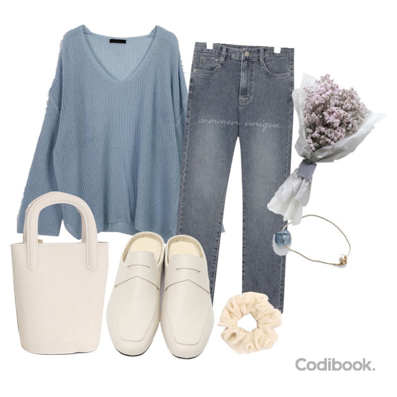 From Beginning Lowell minimal bloafer_K (size : 230,235,240,245,250),WONLOG 데일리 우드 백,common unique MUST WRINKLE HAIR STRING등을 매치한 코디